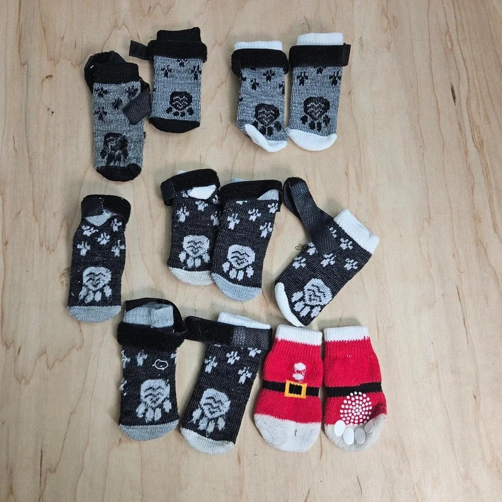 Dog Socks Bundled Lot Small Non Slip Paw Grip Pet Puppy Christmas Gray Red
